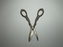 Load image into Gallery viewer, TIFFANY OLYMPIAN GRAPE SHEARS RIBBON PULL Antique Sterling Silver Ornate