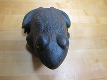 Load image into Gallery viewer, FROG Old Cast Iron Large Doorstop Decorative Yard Garden Art Statue HD 13+lbs