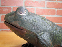 Load image into Gallery viewer, FROG Old Cast Iron Large Doorstop Decorative Yard Garden Art Statue HD 13+lbs