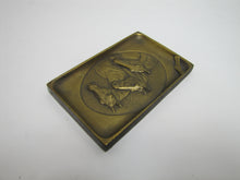 Load image into Gallery viewer, GEO WASHINGTON MASONIC MEMORIAL Old Souvenir Brass Tray Card Tip Pin 3 HORSES