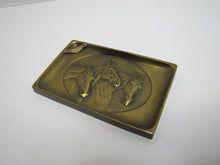Load image into Gallery viewer, GEO WASHINGTON MASONIC MEMORIAL Old Souvenir Brass Tray Card Tip Pin 3 HORSES