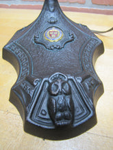 Load image into Gallery viewer, HARVARD UNIVERSITY WISE OLD OWL ROBERT SCHWARTZ & BRO NY USA Antique Desk Lamp