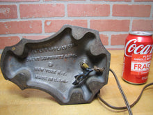 Load image into Gallery viewer, HARVARD UNIVERSITY WISE OLD OWL ROBERT SCHWARTZ & BRO NY USA Antique Desk Lamp