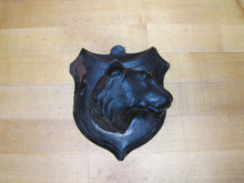 Load image into Gallery viewer, 2 GAME ANIMAL HEADS HUNTING PLAQUE TROPHY MOUNTS Black Forest Wooden Style