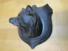 Load image into Gallery viewer, 2 GAME ANIMAL HEADS HUNTING PLAQUE TROPHY MOUNTS Black Forest Wooden Style