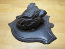 Load image into Gallery viewer, 2 GAME ANIMAL HEADS HUNTING PLAQUE TROPHY MOUNTS Black Forest Wooden Style