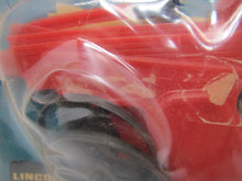 Load image into Gallery viewer, BATMAN ESCAPE GUN HOLY BAT DARTS FLYING GADGETS 1966 Lincoln International