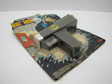 Load image into Gallery viewer, BATMAN WATER GUN 1979 AHI Toy WaterGun Squirt Pistol DC Comics British Hong Kong