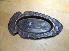 Load image into Gallery viewer, PONTIAC CHIEF OF THE SIXES Old Dealer Advertising Tray Ashtray ARROWHEAD Patina