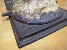Load image into Gallery viewer, QUAILS BB BUTT BALTO MD Anique Cast Iron BOOT SCRAPER Decorative Art Statue