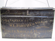 Load image into Gallery viewer, PARTHE & SONS BOOTS SHOES RUBBERS Antique Shoemakers Sign Box ALLIANCE OHIO