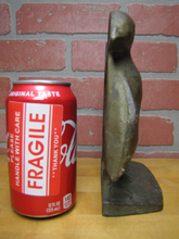 Load image into Gallery viewer, PENGUINS Antique Cast Iron Twin Birds Doorstop Decorative Art Statue Door Stop