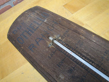 Load image into Gallery viewer, OTHELLO RANGE HEUSINGEER MILITARY PLAZA Texas Antique Thermometer Wood Sign Ad