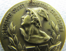 Load image into Gallery viewer, 1928 ICE CARNIVAL WESTCHESTER NEW YORK Gold Filled Award Medallion 1 Mile NY