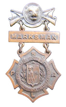 Load image into Gallery viewer, REMINGTON ARMS UNION METALLIC CARTRIDGE Co MARKSMAN Antique Pin Medallion D&C NY