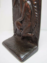 Load image into Gallery viewer, INDIAN CHIEF KNEELING TOMAHAWK Antique Bookend Doorstop Decorative Art Statue