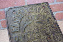 Load image into Gallery viewer, SASGEN DERRICK Co BUILDERS DERRICKS CHICAGO Original Old Cast Iron Plaque Sign