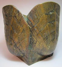 Load image into Gallery viewer, Mid Century Seashells Planter Pot Brass Bronze Detailed Patina Seashore Nautical