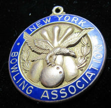 Load image into Gallery viewer, 1939 1940 NY STOCK EXCHANGE LEAGUE NEW YORK BOWLING Assn 10k GF Medallion