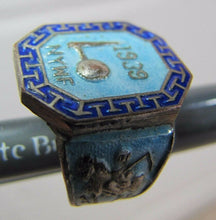 Load image into Gallery viewer, 1939 NEW YORK WORLDS FAIR CHINESE DELEGATION Souvenir Enamel Ring NYWF 1940