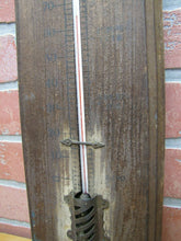 Load image into Gallery viewer, OTHELLO RANGE HEUSINGEER MILITARY PLAZA Texas Antique Thermometer Wood Sign Ad