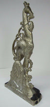 Load image into Gallery viewer, GIRAFFE Antique Art Deco Cast Iron Figural Hubley Doorstop Decorative Art Statue
