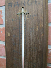 Load image into Gallery viewer, OTHELLO RANGE HEUSINGEER MILITARY PLAZA Texas Antique Thermometer Wood Sign Ad
