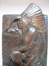 Load image into Gallery viewer, INDIAN CHIEF KNEELING TOMAHAWK Antique Bookend Doorstop Decorative Art Statue