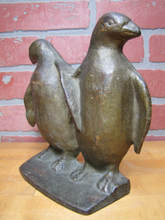 Load image into Gallery viewer, PENGUINS Antique Cast Iron Twin Birds Doorstop Decorative Art Statue Door Stop