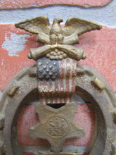 Load image into Gallery viewer, GAR GRAND ARMY OF THE REPUBLIC EAGLE US FLAG Antique Cast Iron Decorative Arts Plaque Trivet Paperweight