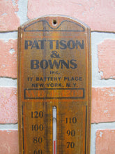 Load image into Gallery viewer, PITTSTON COAL PATTISON & BOWNS BATTERY PLACE NEW YORK NY Old Advertising Thermometer Sign