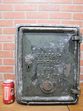 Load image into Gallery viewer, TRAFFIC CONTROL BOX NY CITY Orig Old Retired NYC New York OFF RED AMBER GREEN