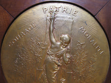 Load image into Gallery viewer, COURAGE PATRIE MORALITE F BARBEDIENNE Antique French Gymnastics Bronze Plaque A PHEE DUBOIS D'ARRES H CHAPU L'UNION DES SOCIETES DE GYMNASTIQUE DE FRANCE a son Membre d'honneur M. LE SENATEUR RENE BESNARD