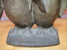 Load image into Gallery viewer, PENGUINS Antique Cast Iron Twin Birds Doorstop Decorative Art Statue Door Stop