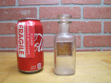 Load image into Gallery viewer, MOUTH WASH Antique Reverse Under Glass Label Apothecary Medicine Bottle pat 1889
