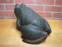 Load image into Gallery viewer, FROG Old Cast Iron Large Doorstop Decorative Yard Garden Art Statue HD 13+lbs
