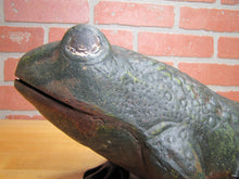 Load image into Gallery viewer, FROG Old Cast Iron Large Doorstop Decorative Yard Garden Art Statue HD 13+lbs
