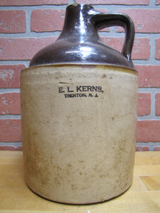E L KERNS TRENTON NJ Antique Stoneware Pottery Jug Liquor Soda Merchant Store Ad