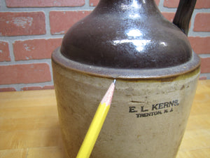 E L KERNS TRENTON NJ Antique Stoneware Pottery Jug Liquor Soda Merchant Store Ad