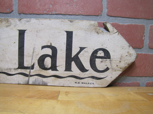 PALATINE LAKE Original Old Wooden Pointing Right Arrow Sign W. D. WALKER
