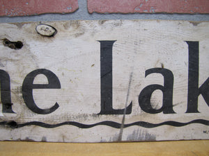 PALATINE LAKE Original Old Wooden Pointing Right Arrow Sign W. D. WALKER