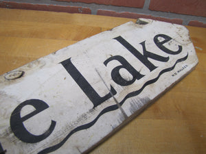 PALATINE LAKE Original Old Wooden Pointing Right Arrow Sign W. D. WALKER