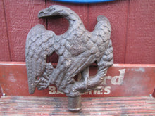 Load image into Gallery viewer, 19c SUPER ROYAL COLUMBIAN PRINTING PRESS ANTIQUE CAST IRON EAGLE COUNTERWEIGHT
