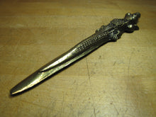 Load image into Gallery viewer, OZARK REPTILE GARDEN Original Old Alligator Letter Opener Page Turner Pat Pend
