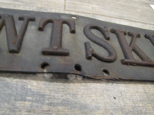 WYNANTSKILL 1 1/2 M HAND FINGER POINTING Antique Street Road Highway Town Sign