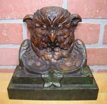 Load image into Gallery viewer, Antique Owl Doorstop Decorative Art Statue Cast Iron Judd Mfg Co 1243 10+ lbs
