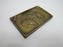 Load image into Gallery viewer, GEO WASHINGTON MASONIC MEMORIAL Old Souvenir Brass Tray Card Tip Pin 3 HORSES
