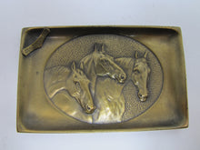 Load image into Gallery viewer, GEO WASHINGTON MASONIC MEMORIAL Old Souvenir Brass Tray Card Tip Pin 3 HORSES
