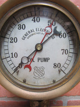 Load image into Gallery viewer, OIL PUMP GENERAL ELECTRIC CO SCHENECTADY NY USA ASHCROFT Antique Gauge Tool

