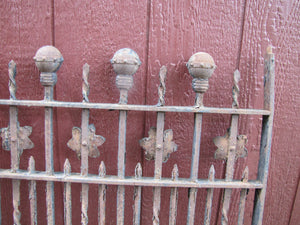 19c Antique Iron Ribbed Ball Flower Twisted Shaft Fence Window Grate Yard Art